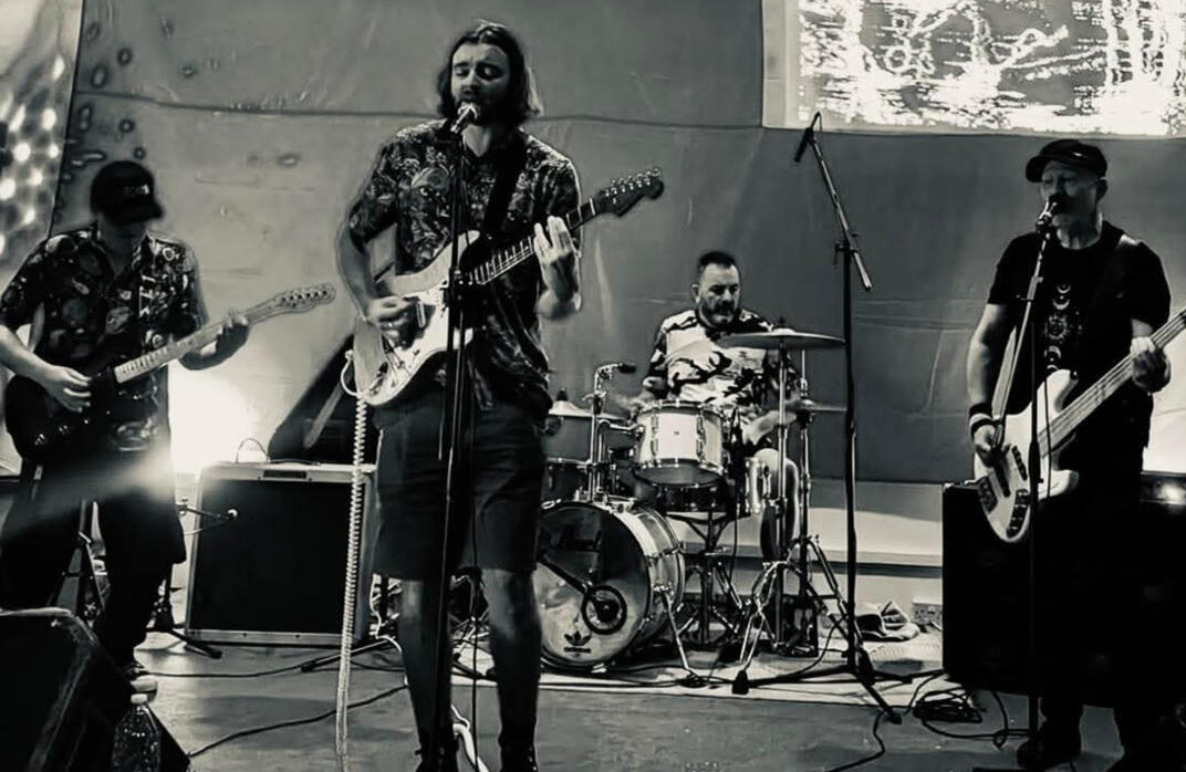 Band 1
